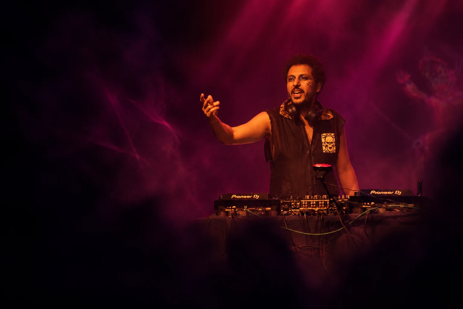 DJ ZIDI bei Ausländer Haus!